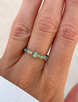 Elastic ring with natural lapis lazuli stones and pearl