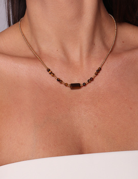 Necklace made of natural spinel stones