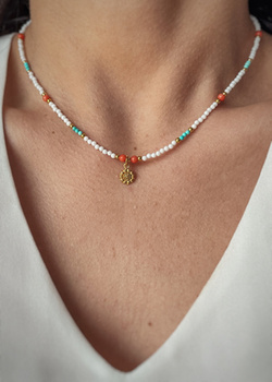 Necklace made of natural stones dendritic agate gold-plated toggle with a pendant