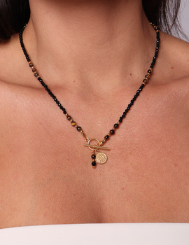 Necklace made of natural spinel stones