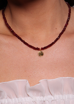 Necklace made of natural spinel stones