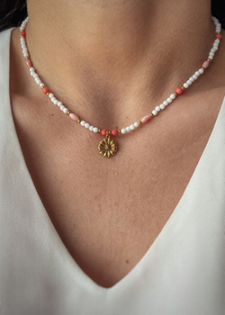 Necklace made of natural stones dendritic agate gold-plated toggle with a pendant