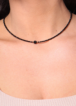 Necklace made of natural spinel stones