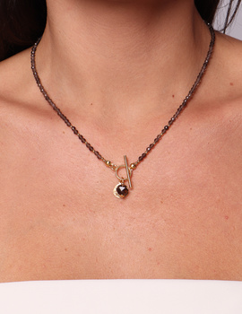 Necklace made of natural spinel stones