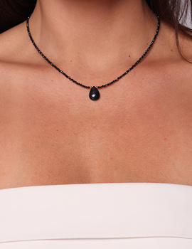 Necklace made of natural spinel stones